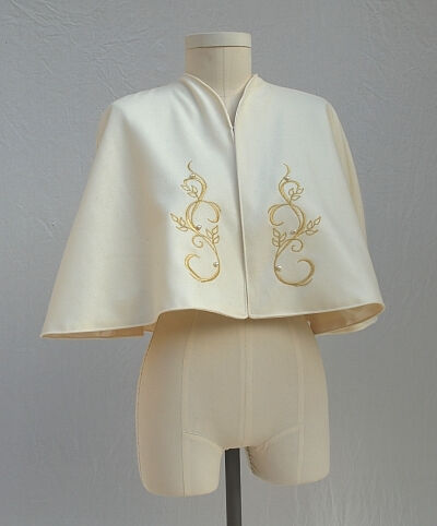 Old Gold Embroidered White Wool Short Cape