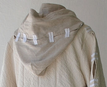 Vulcan Style Robe Back Detail